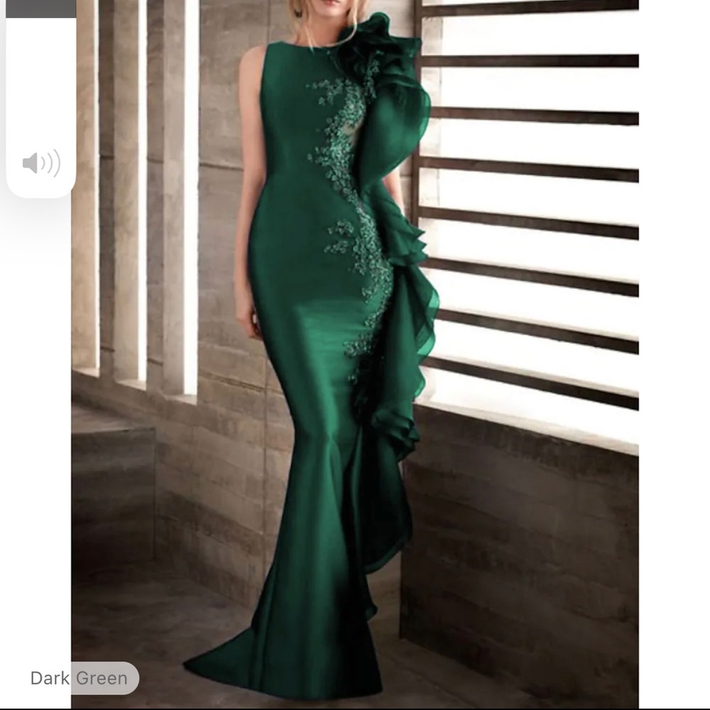 Emerald Green Full length ball gown